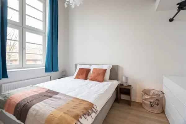 Modern Appartement in Monumentaal Schoolgebouw Rotterdam