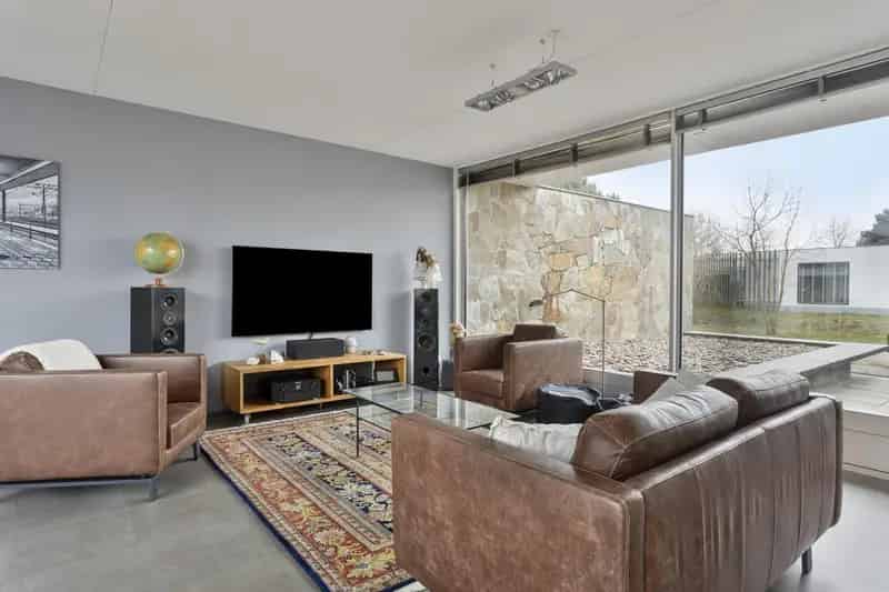 Patiobungalow Tilburg Reeshof Ruime Woonkamer Moderne Badkamer