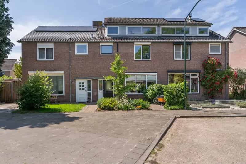 Gezinswoning Den Dungen 4 slaapkamers Rustige ligging