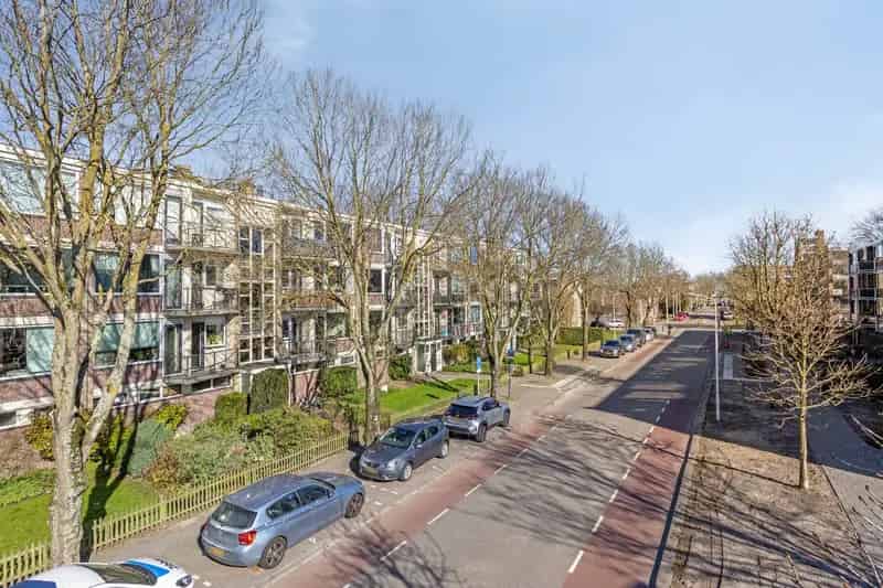 Appartement te koop Wormerveer 2 slaapkamers 2 balkons nieuwe keuken