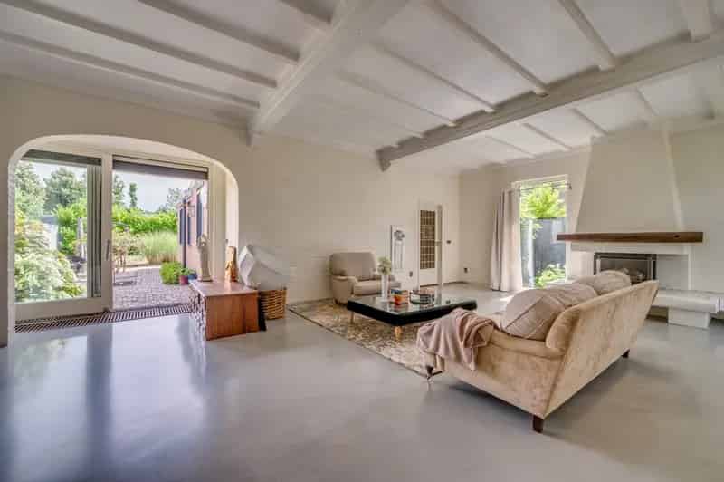 Huis Te Koop , 2, Constantijnlaan, Venlo, Limburg