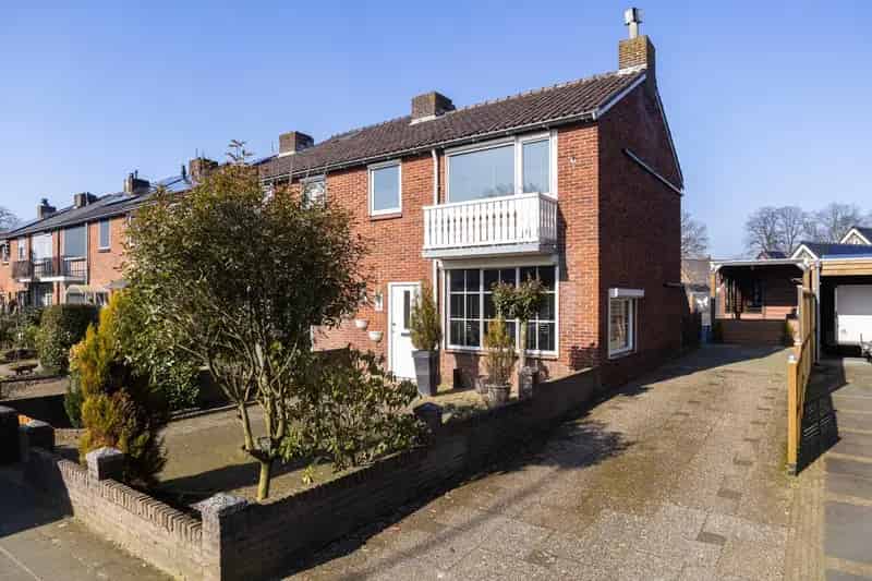 Huis te koop Ede Zuid: 3 slaapkamers, tuin, airco, parkeren