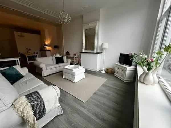 2 Kamers Appartement Gemeubileerd 79m2