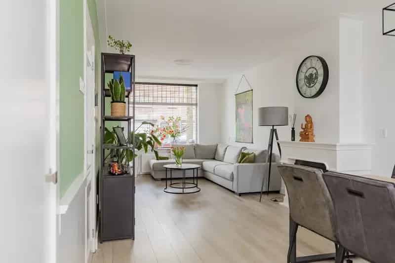 Huis te koop IJmuiden Bomenbuurt: 3 slaapkamers, zonnige tuin