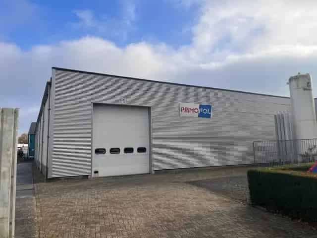 Bedrijfshal te huur Milsbeek 750m² Kantoorruimte A77