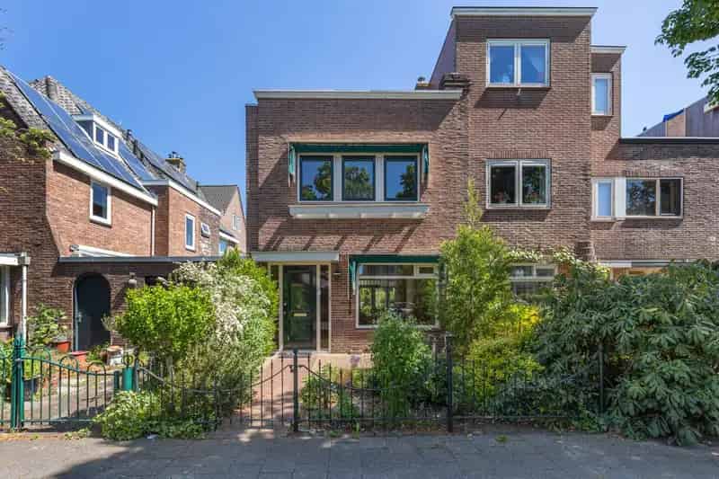 Huis te koop: Middenweg 40-A 2023 MD Haarlem 