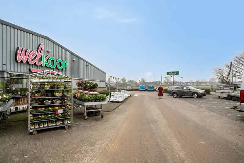 Winkel te huur Leunen 745m2 Detailhandel A++