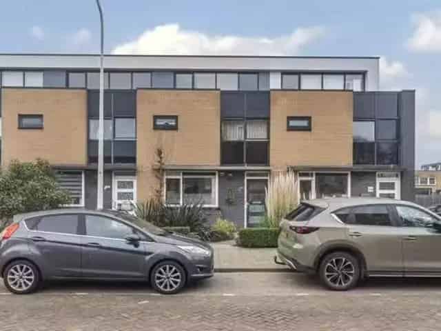 Appartement te koop Hoogeveenlaan Den Haag