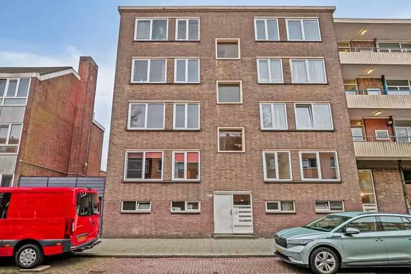 Appartement te koop Rotterdam Oud-Charlois 3 kamer benedenwoning