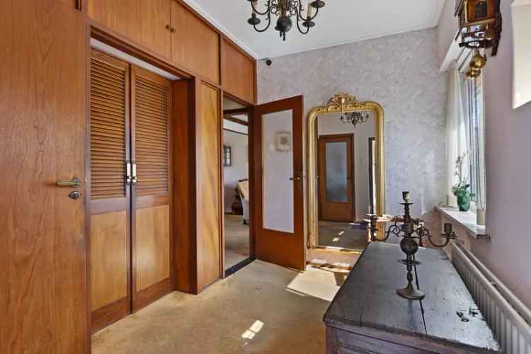 Gelijkvloerse Bungalow Hilversum: Charmant en Centraal