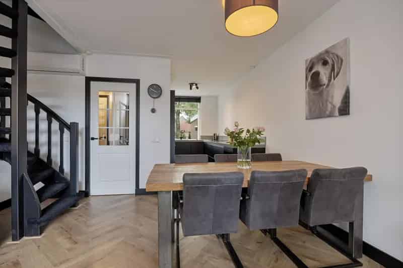Moderne Eindwoning Zuilenstein 4 slaapkamers Dakterras Tuin