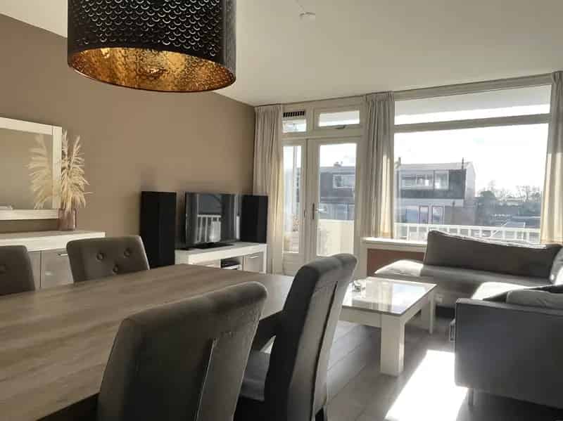 Ruim 3-kamer Maisonnette Appartement Amstelveen 2 Balkons