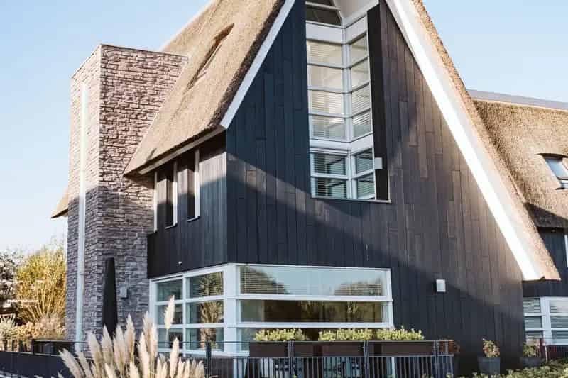 Exclusieve Rietgedekte Villa aan het Spaarne te Heemstede