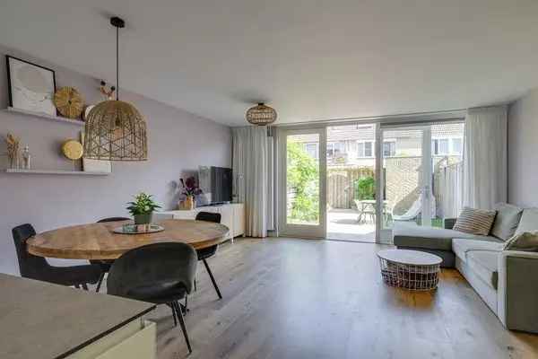 Gezinswoning te Lien 4 slaapkamers tuin en berging