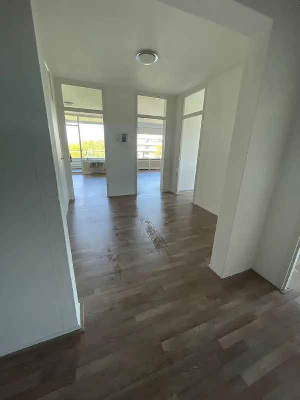 Ruim Appartement Amstelveen 100m2 2 Slaapkamers Balkon Berging