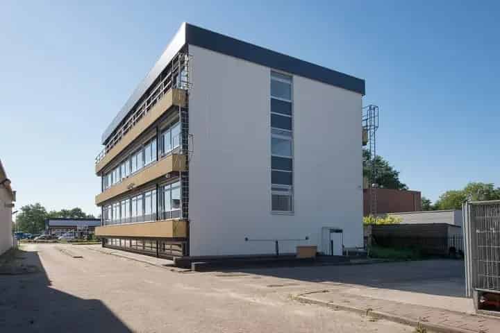 Kantoor te koop Emmen 1176m² Modern Kantoorgebouw