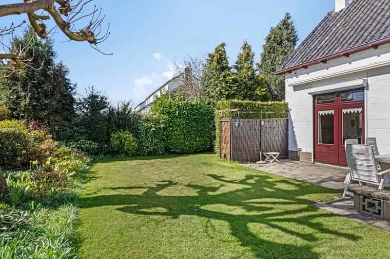 2-onder-1-kapwoning te koop Zetten