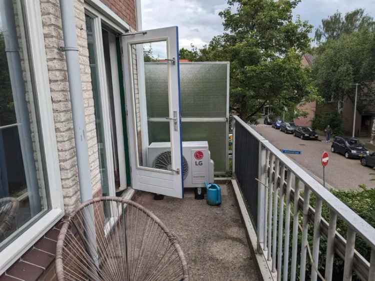 Studio Klarendal 1 jaar huur inclusief balkon en berging