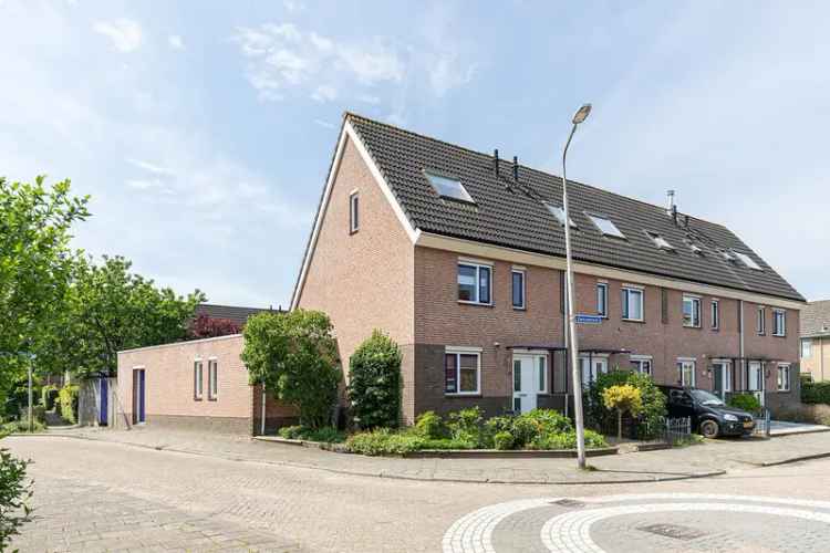 Eengezinswoning Te Koop in Sliedrecht, Zuid-Holland