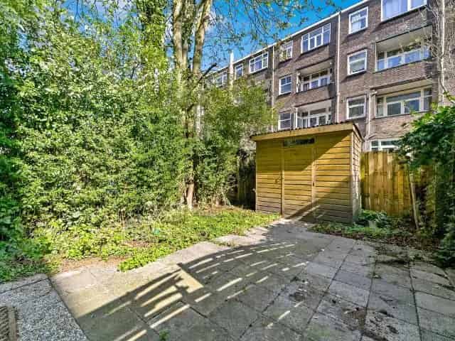 Benedenwoning Rotterdam: Ruime woning met tuin