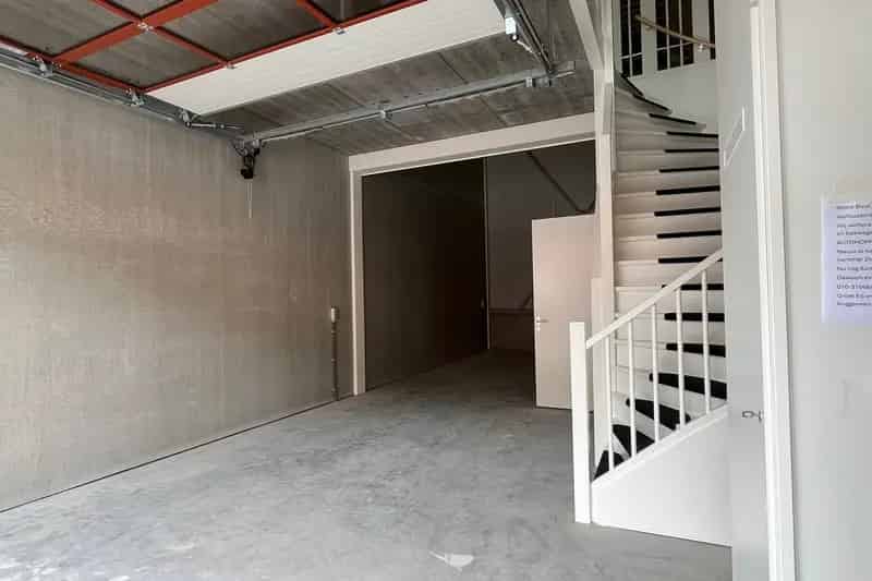 Bedrijfshal te huur Capelle aan den IJssel 96m2