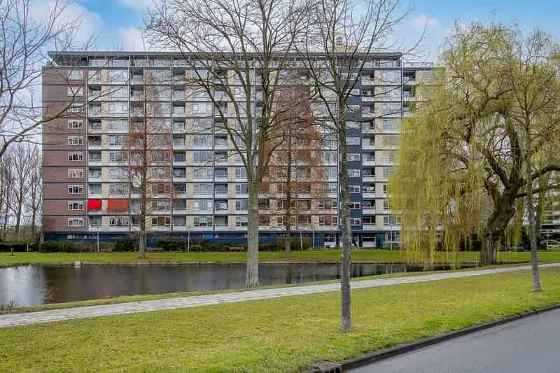 Gerenoveerde 3-kamer woning Schiedam balkon en berging