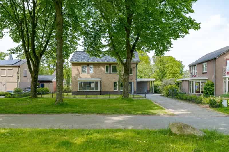 Vrijstaande woning Westerbork 240m

