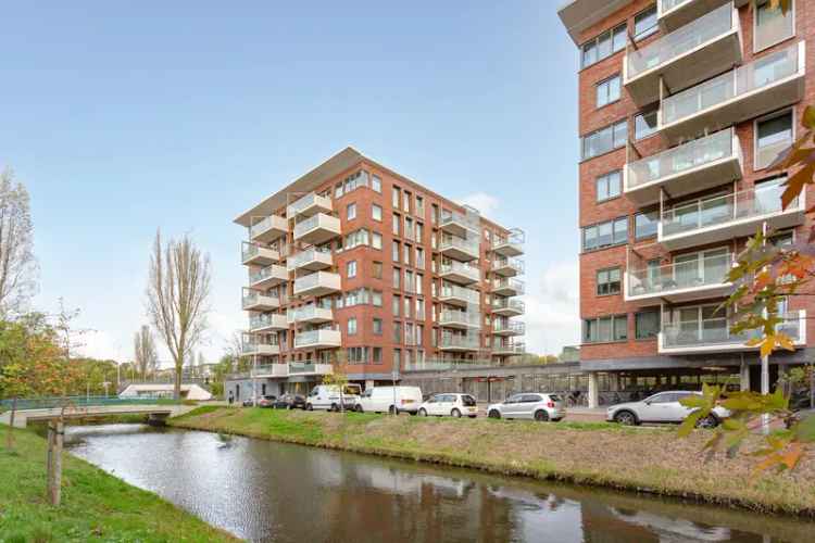 Ruim 3 Kamer Appartement Amstelveen 94m2 Balkon Berging Parkeerplaats