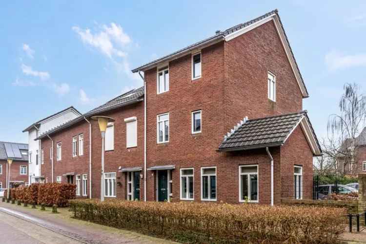 Ruime Hoekwoning Schuytgraaf Zuid 4 slaapkamers Grote Zolder Tuin Energielabel A