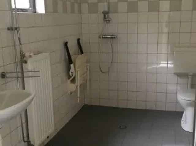 Rolstoeltoegankelijke Tweekamer Benedenwoning Leiden