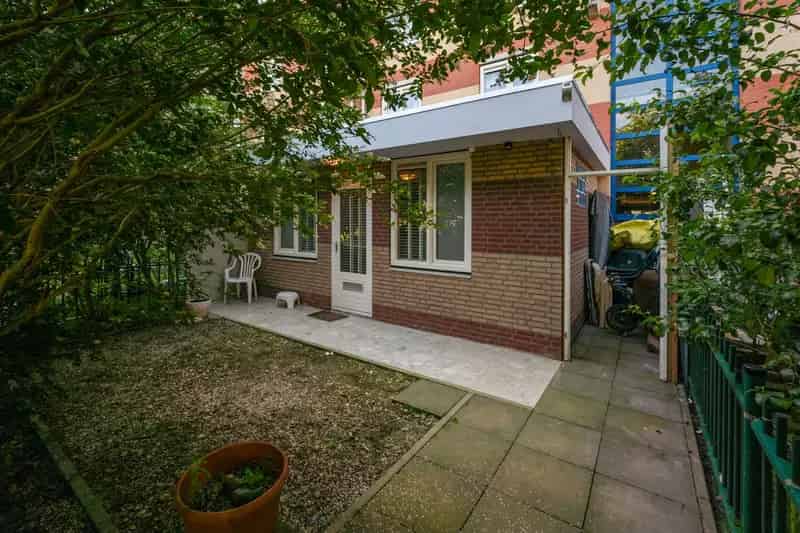 4 Kamer Benedenwoning Amsterdam Zuidoost 90m2 Tuin