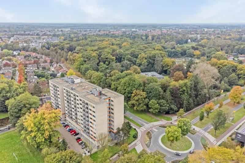 Appartement te koop Deventer: 2-kamer hoek appartement met parkzicht