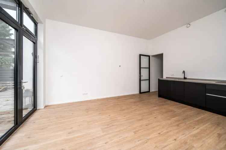 Benedenwoning Te Koop in Rotterdam, Zuid-Holland