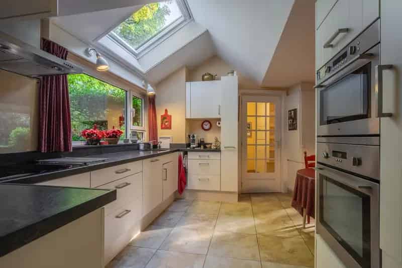 Luxe Villa Velp 5 slaapkamers Zwembad Tuin 1930m²