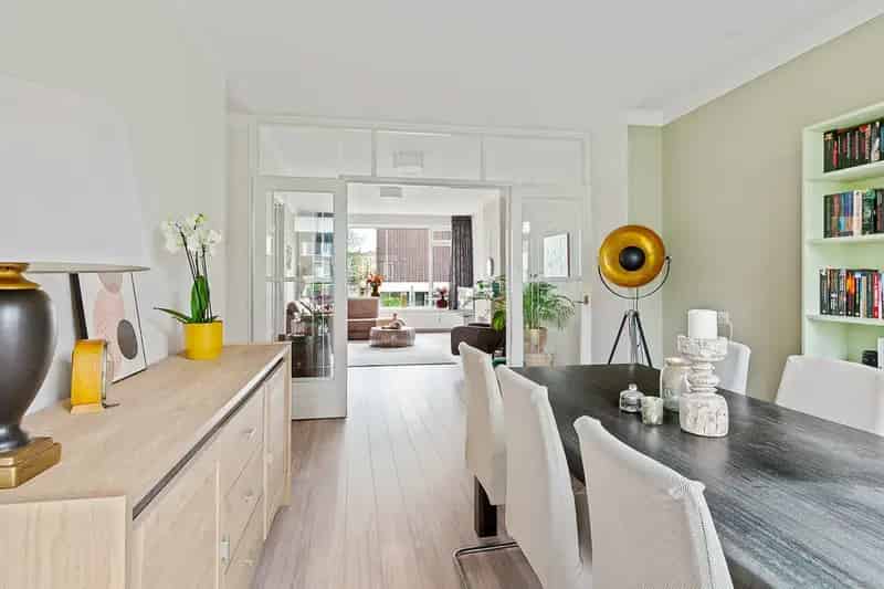 4 Kamer Hoekappartement Bezuidenhout Ruim Balkon 92m2