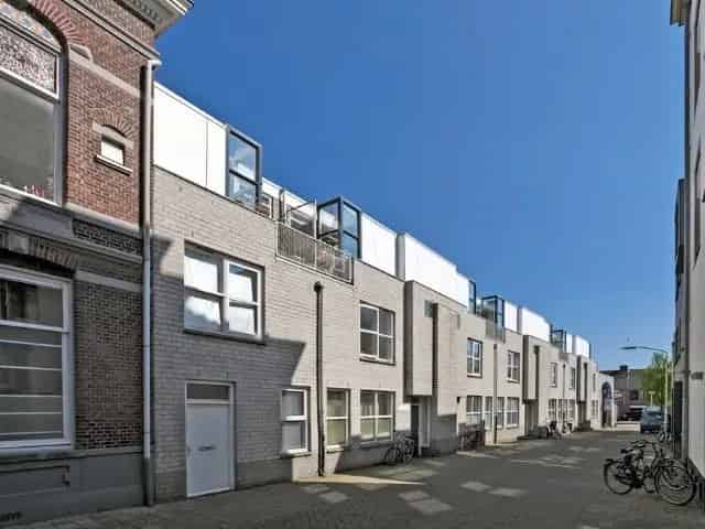 Kamer in Appartement nabij Centrum Breda