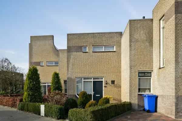 Gemeubileerde Eengezinswoning Veldhoven 2 slaapkamers