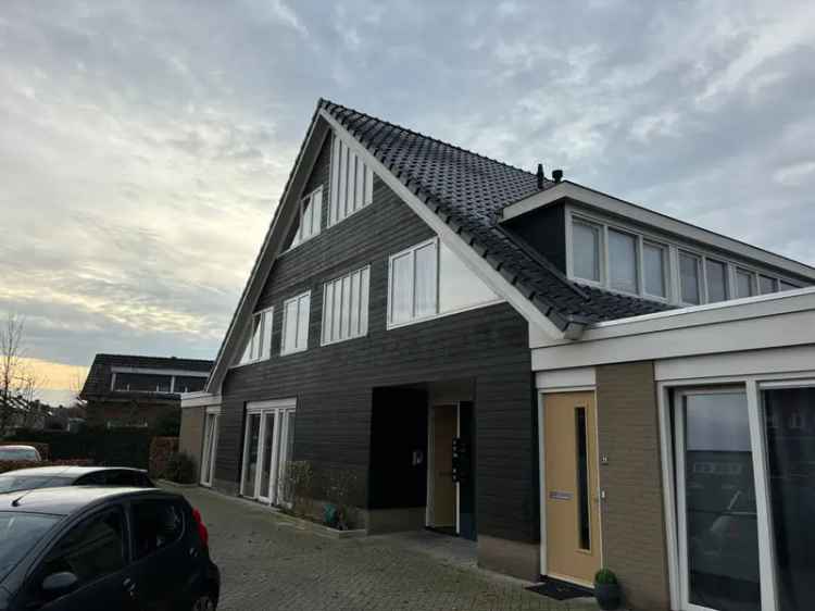 Benedenwoning Te Huur in 21, Oranjestraat, Rhenen, Utrecht