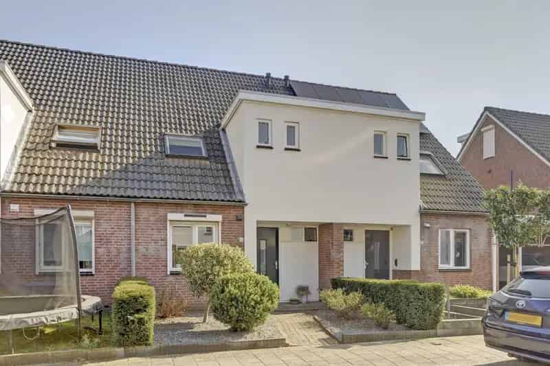 Huis te koop Bemmel: 4 slaapkamers, diepe tuin, Energielabel A