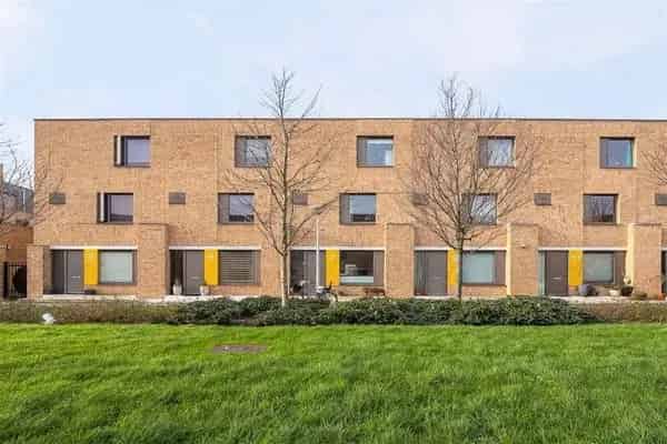 Moderne Ruime Huis 2013 Westtuin Parkeergarage