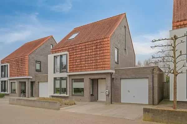Vrijstaande woning 5 slaapkamers Hulst