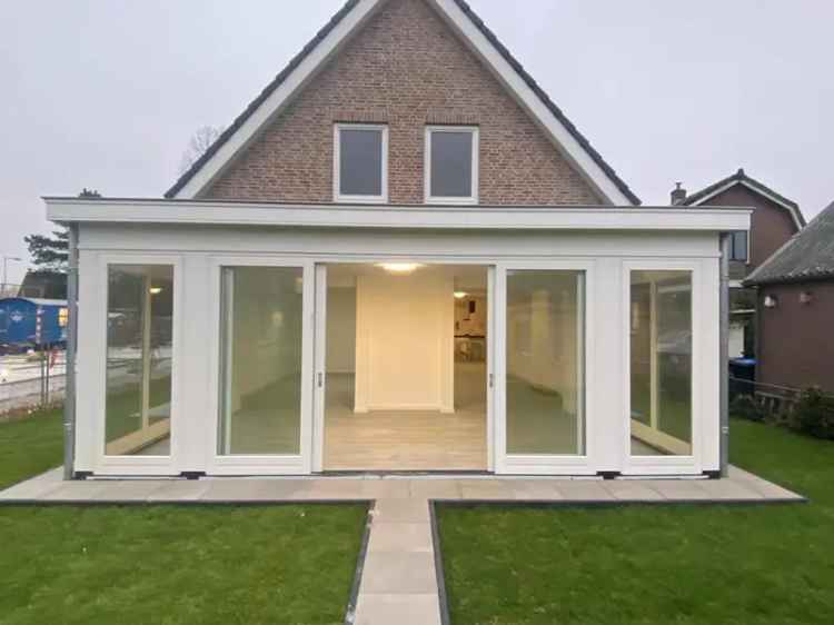 Villa Te Huur in Landsmeer, Noord-Holland