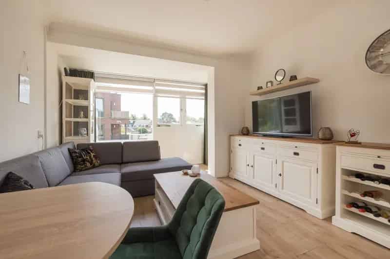 Appartement Hillegom: Instapklaar 1-kamer appartement nabij centrum