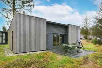 Luxe 4-Persoons Suite Lodge met Sauna in Drenthe
