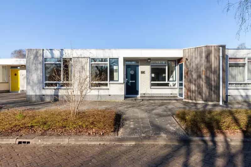 Gelijkvloerse 3-kamer Bungalow Holy Vlaardingen Zonnige Tuin