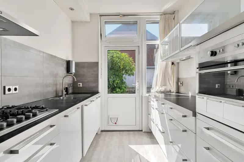 Ruime Hoekwoning Nijmegen 4 slaapkamers Nabij Winkels