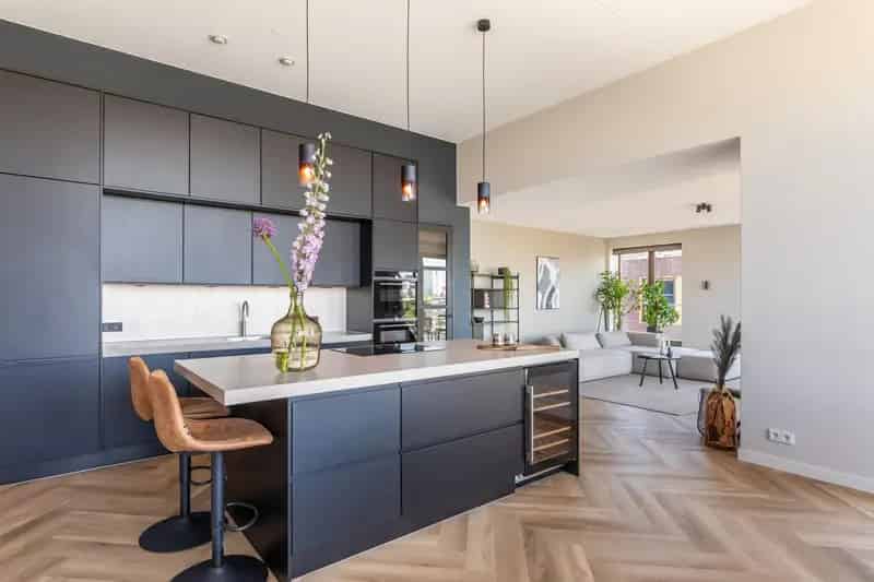 Penthouse Rotterdam Kop van Zuid 141m2 Dakterras Maasview