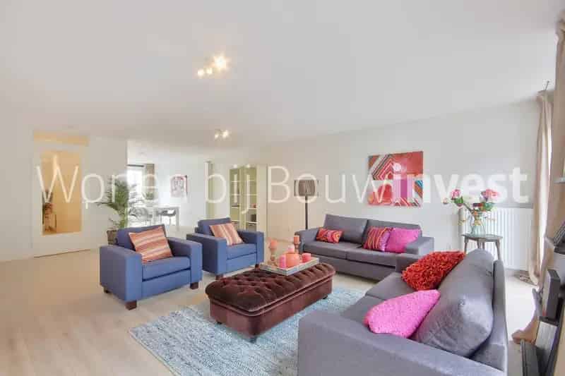 3 Kamer Appartement Terwijde Utrecht 111m2 Parkeerplaats