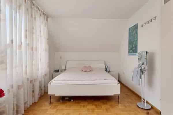 Te Huur: Ruime Huis Garonnelaan Eindhoven 4 slaapkamers