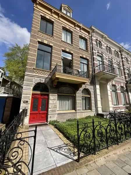 LOFT Appartement Arnhem Station Luxe Modern Gemeubileerd